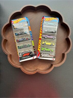 Hot Wheels 5 Pack Fast & Furious & Formula 1 JBJ80 &  JBJ78